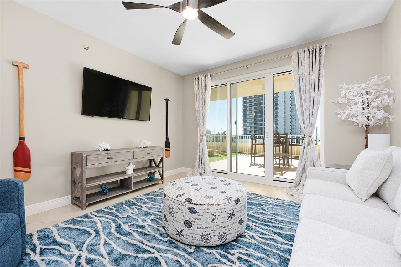 Living room to balcony