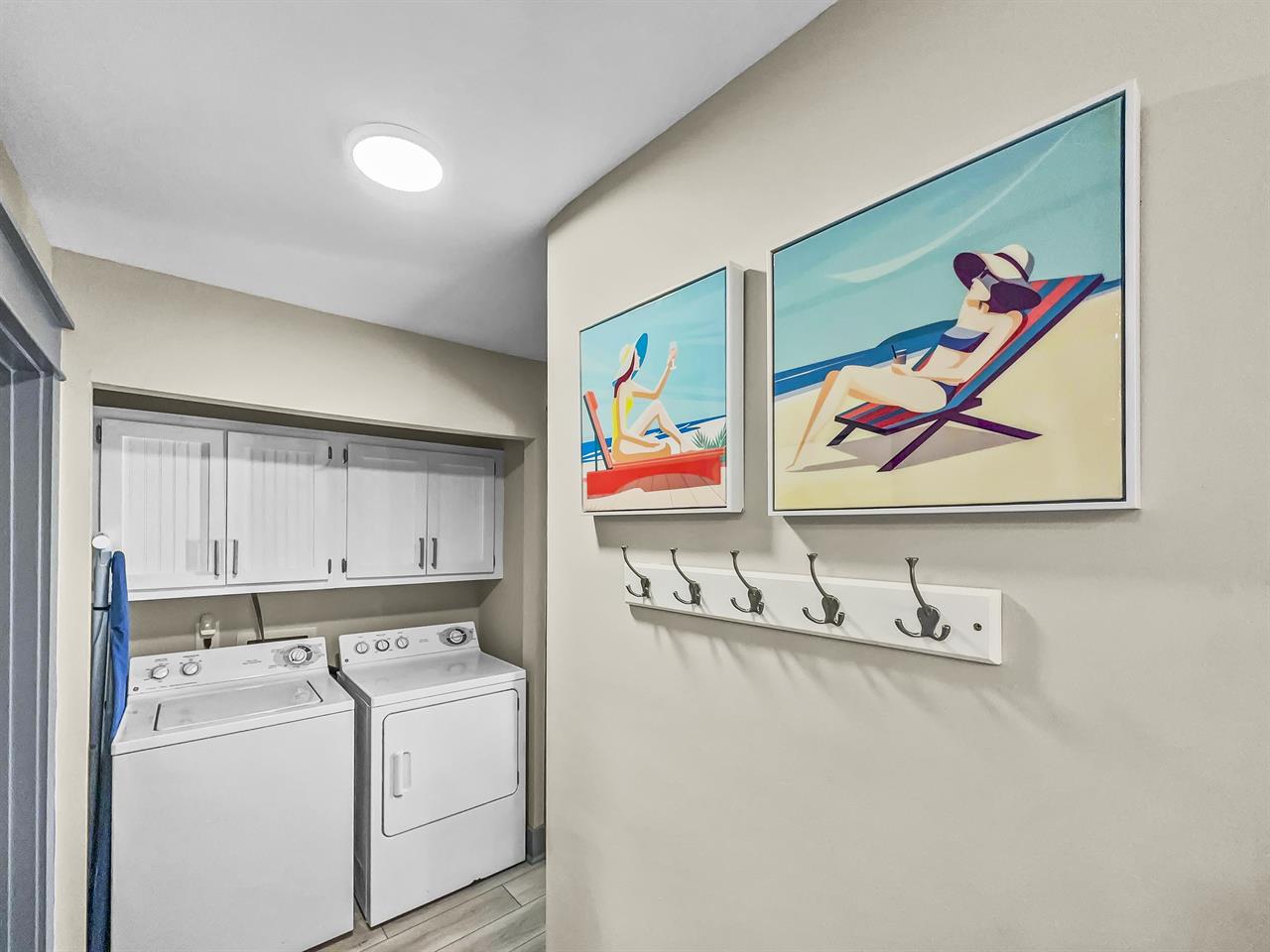HallwayLaundry area