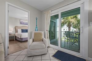 Master Bedroom entrance off Living Area