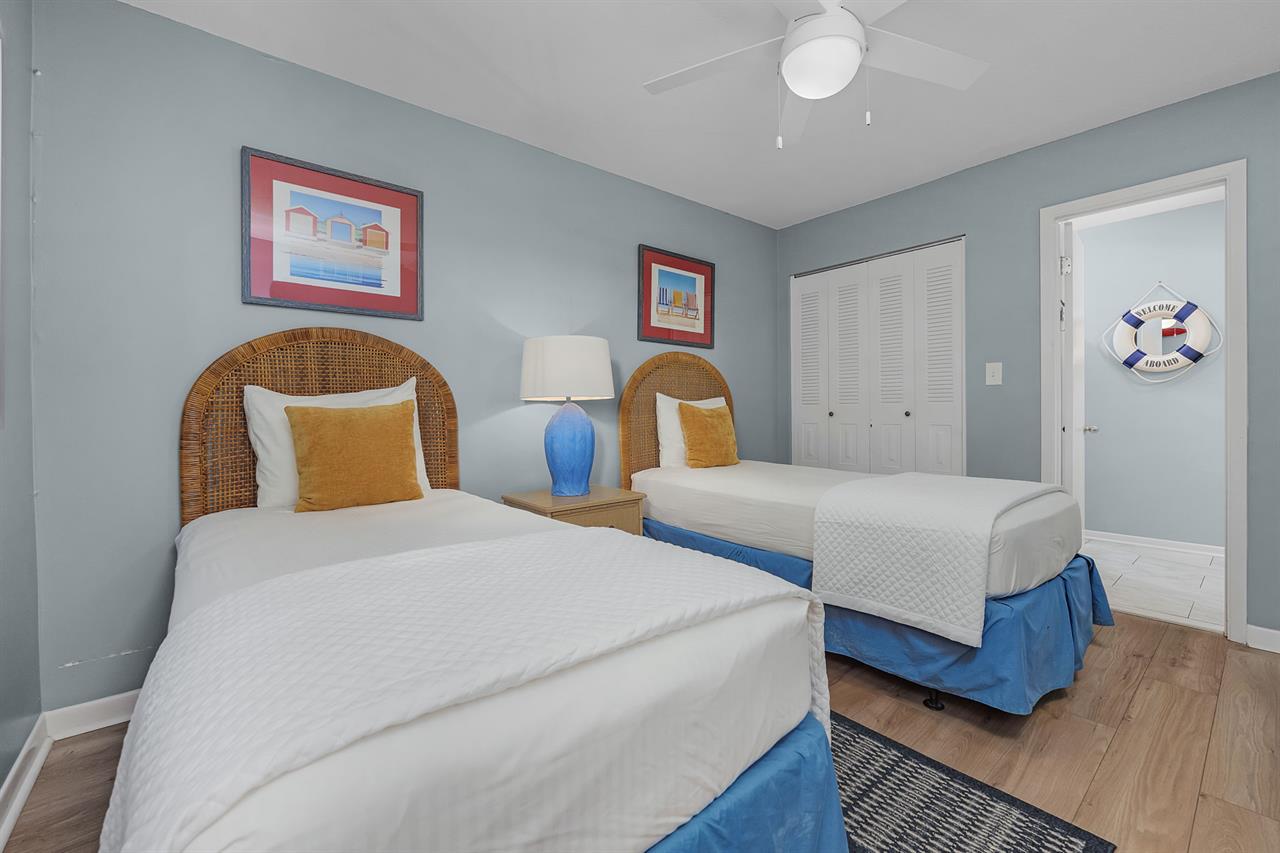 Guest bedroom