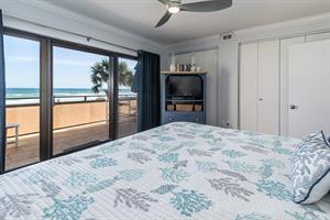 Master bedroom to balcony