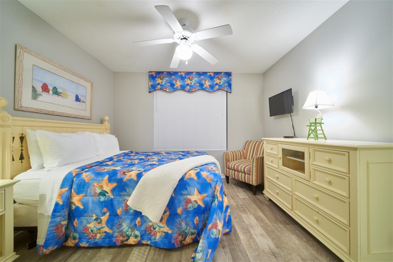 Guest bedroom