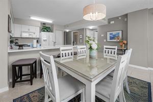 Dining area to Kitchen bar