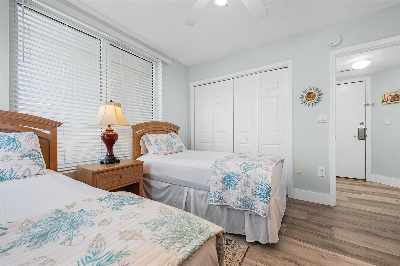 Guest bedroom 2
