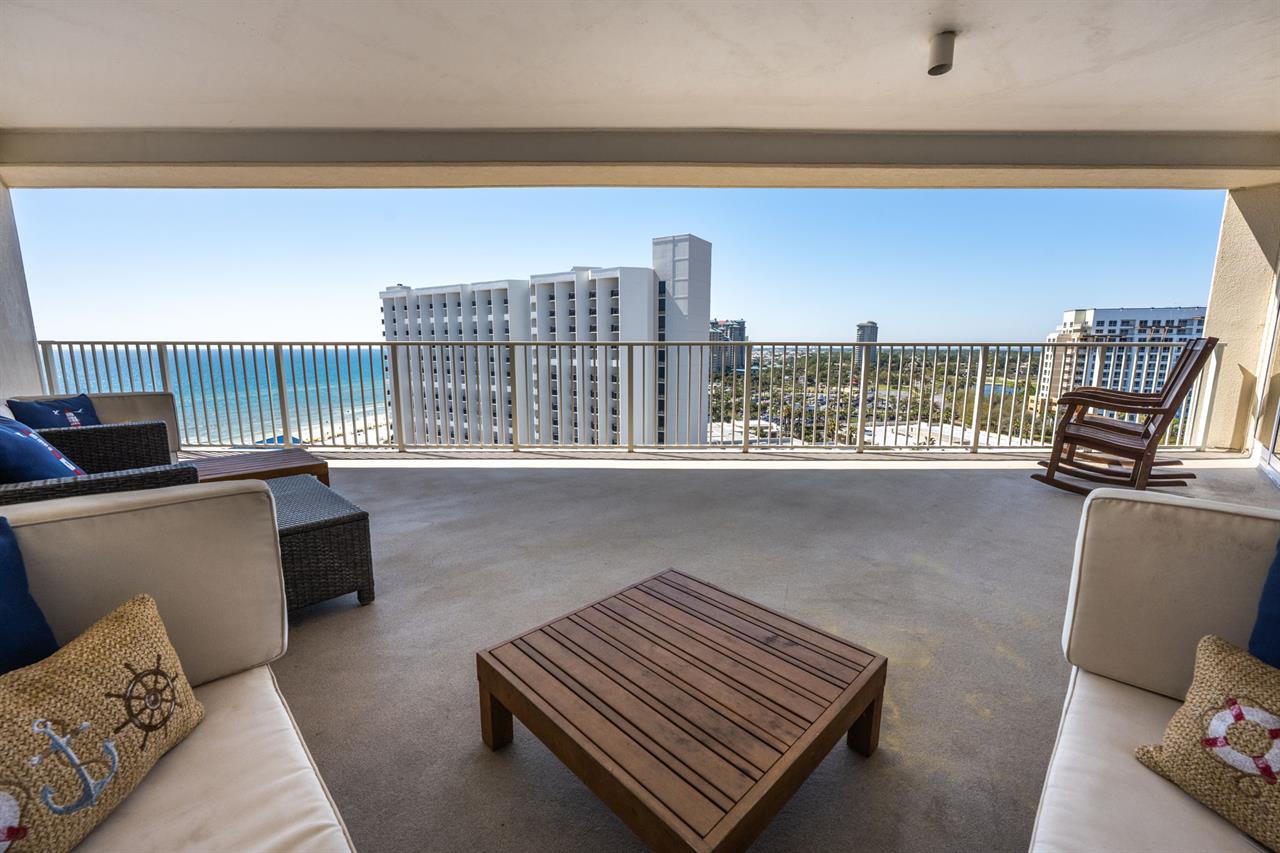 Balcony area