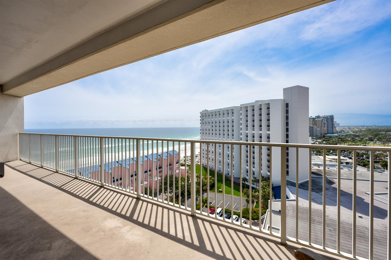 Balcony area