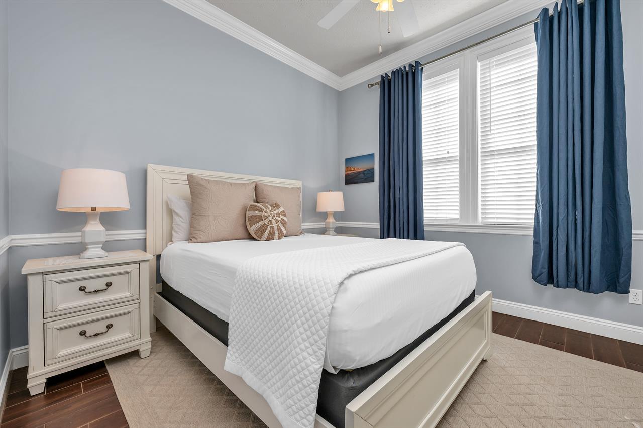 Guest bedroom 1