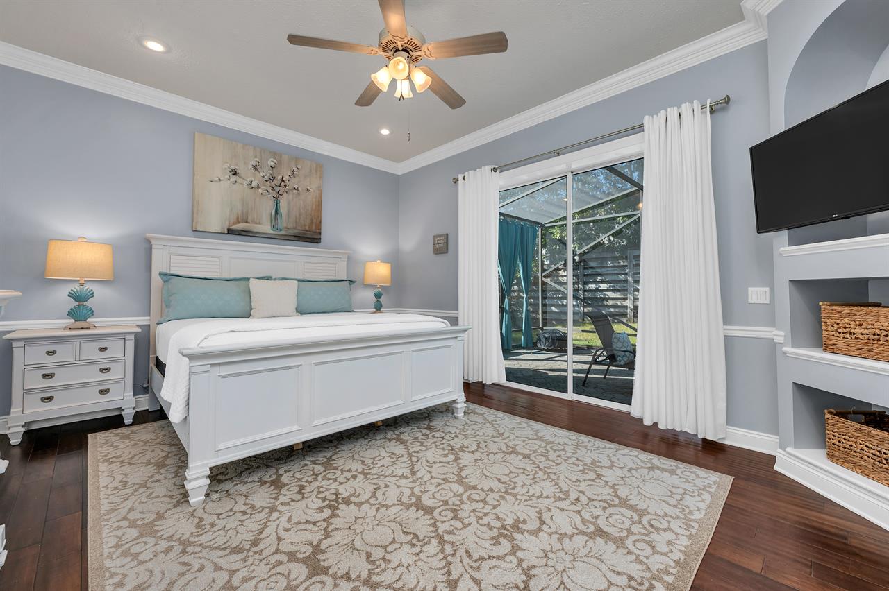 Master bedroom wback patio entrance