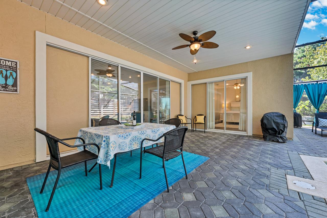 Outdoor dining area