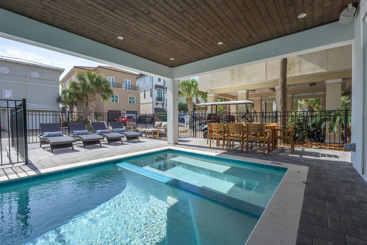Pool area