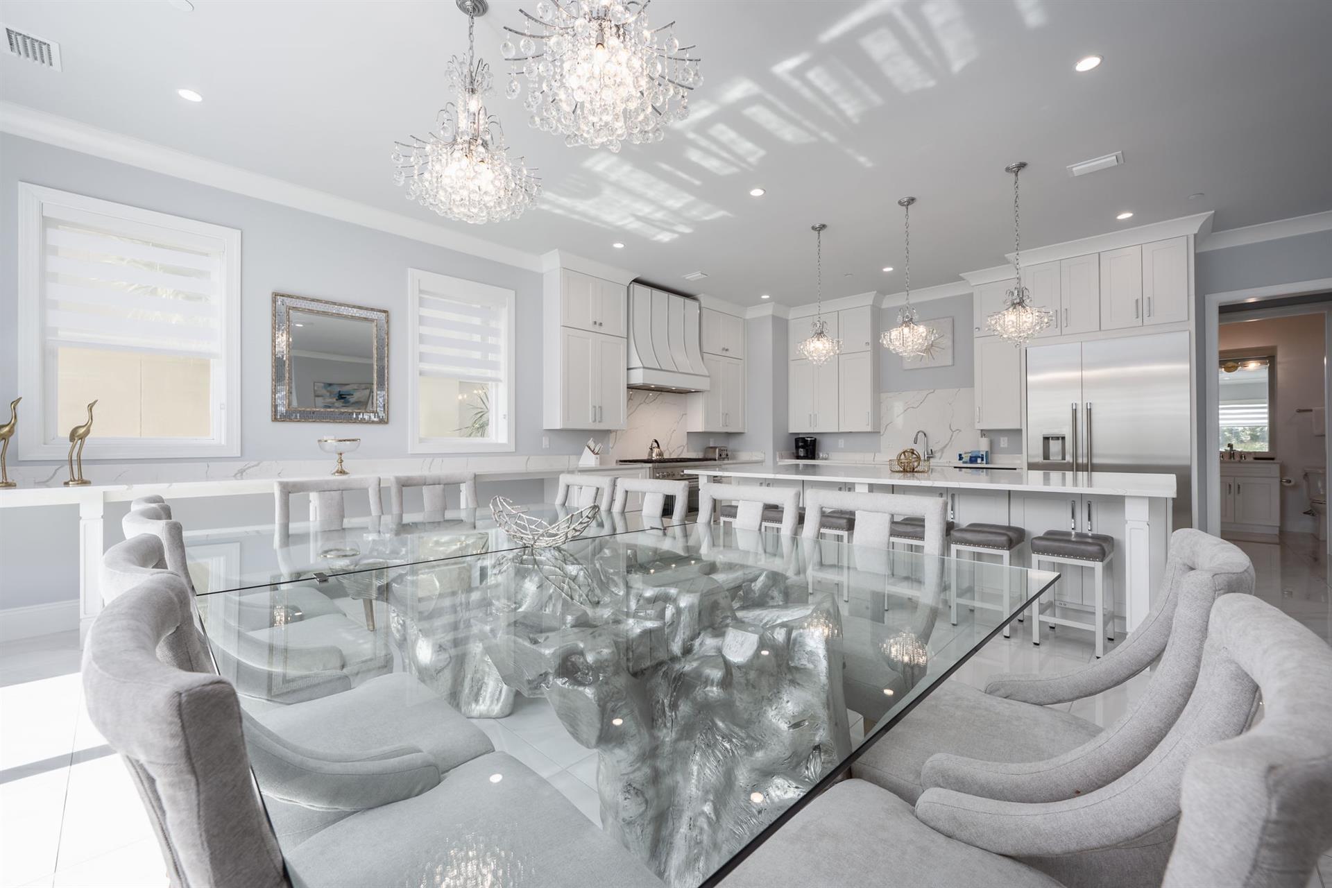 2nd floor dining area