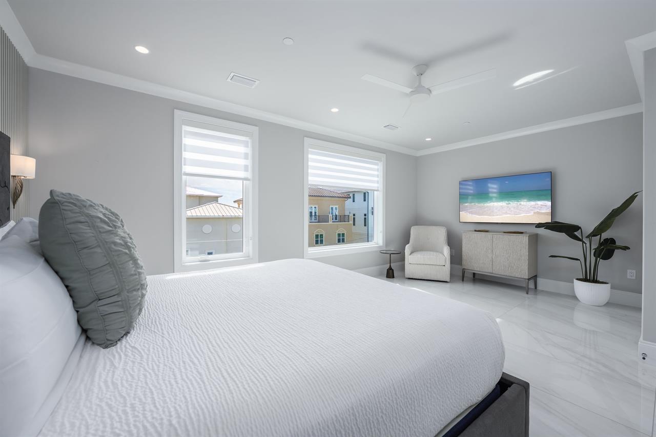 The Waikiki Beach Suite 3rd floor
