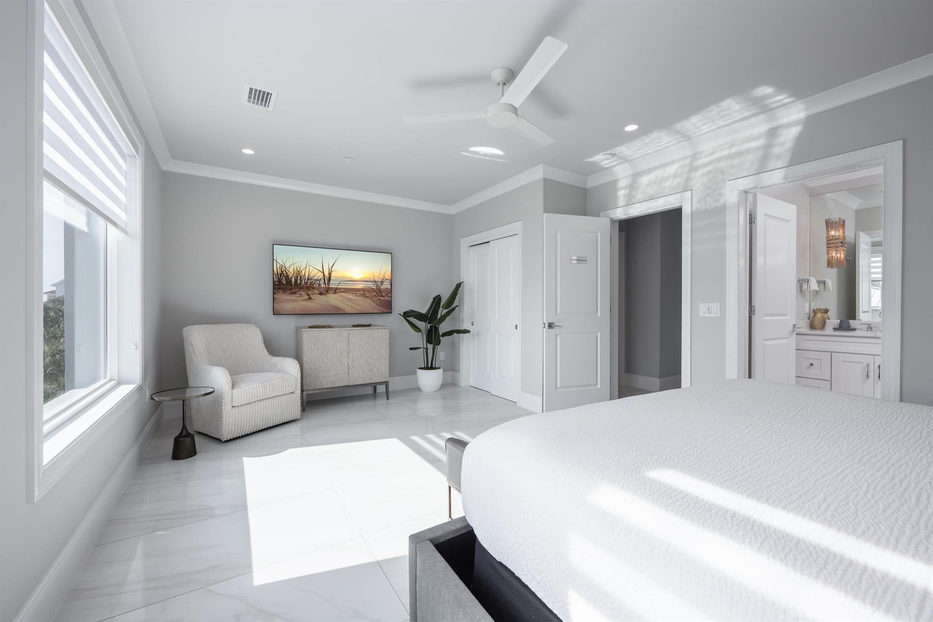 The Waikiki Beach Suite 3rd floor