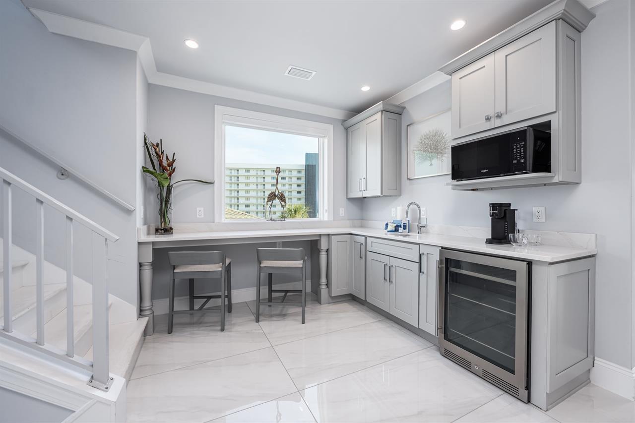 3rd floor kitchenette