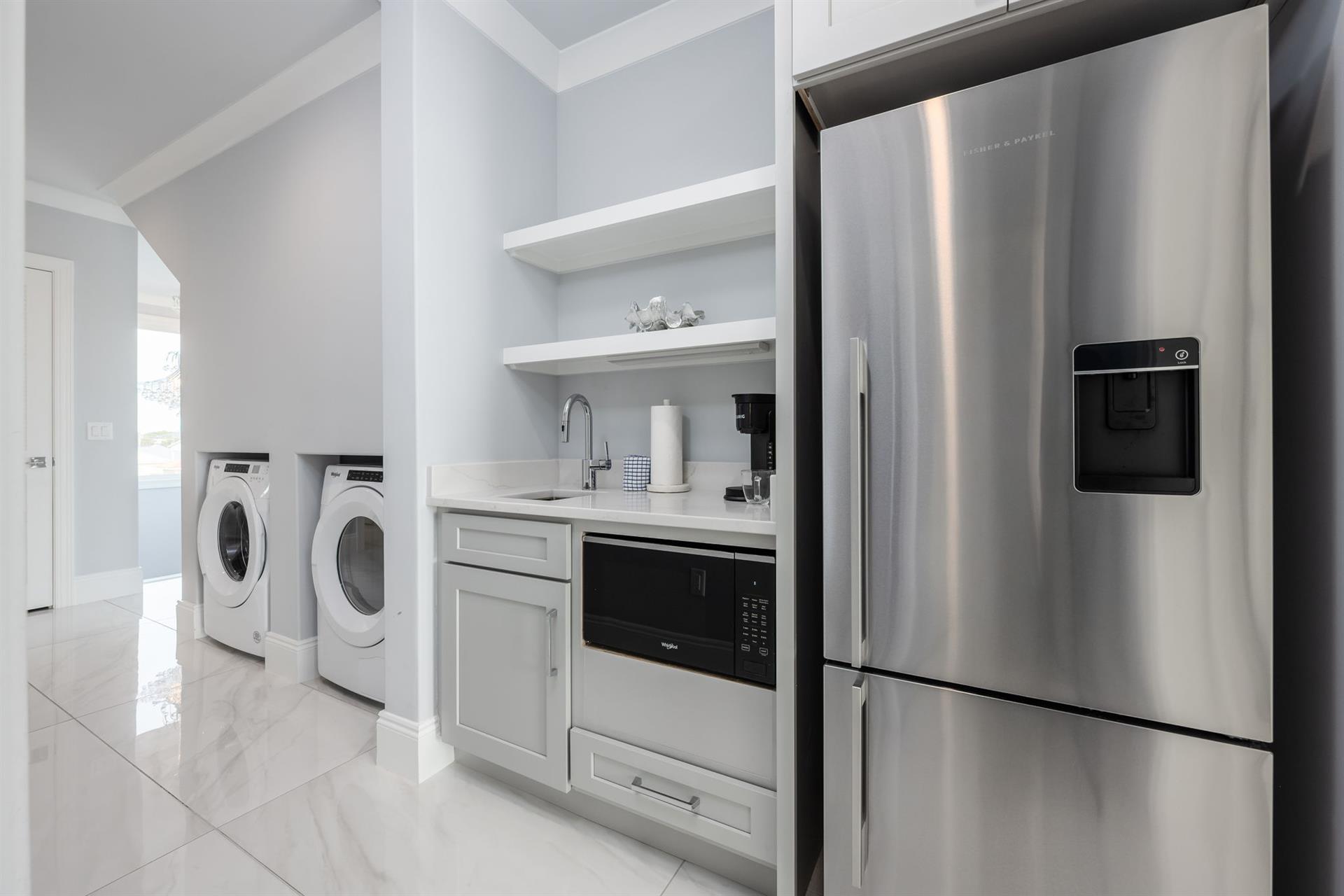 3rd floor laundry area