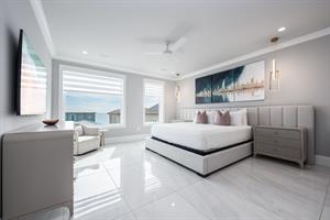 The Miami Suite 4th floor