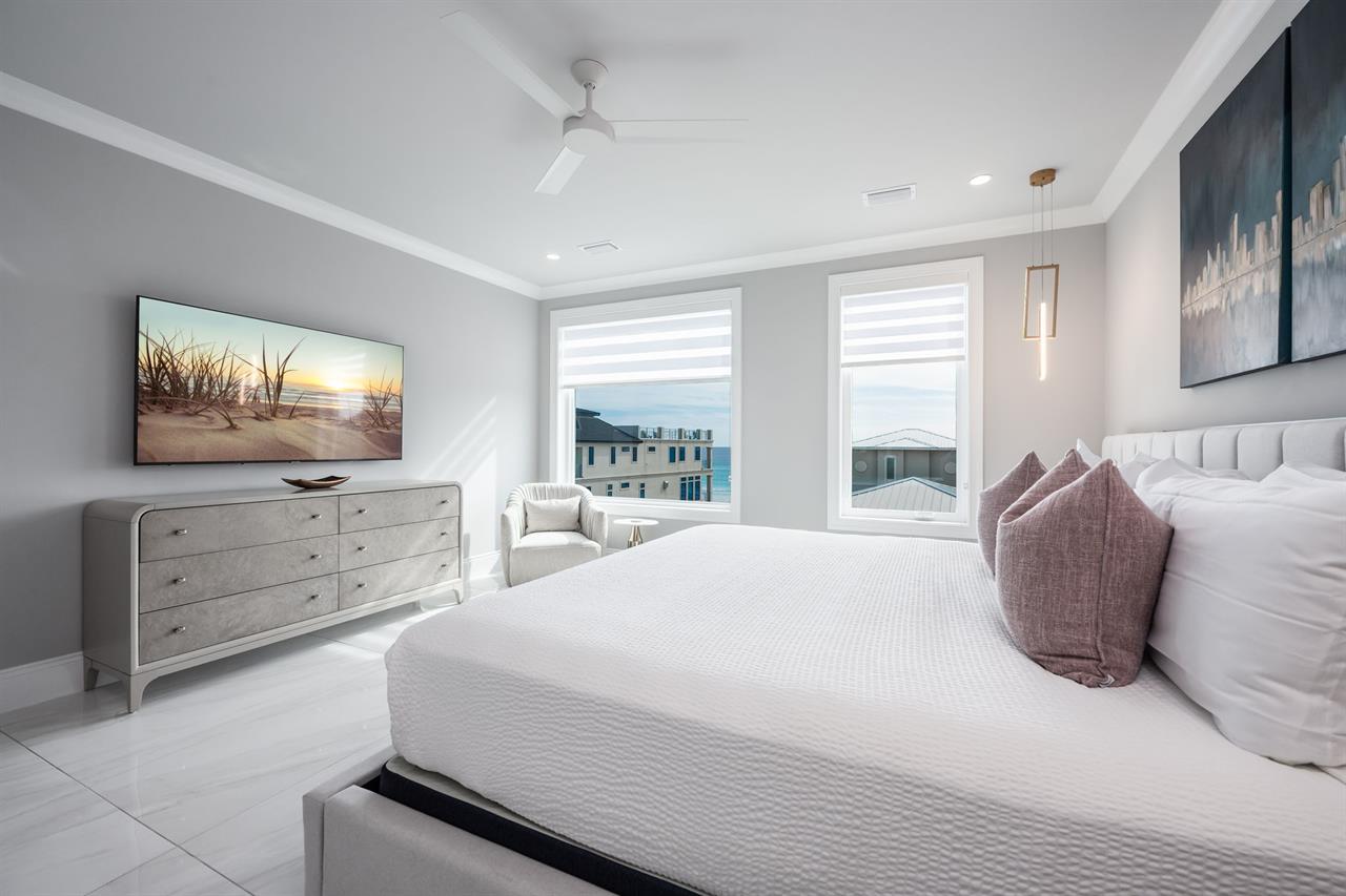 The Miami Suite 4th floor