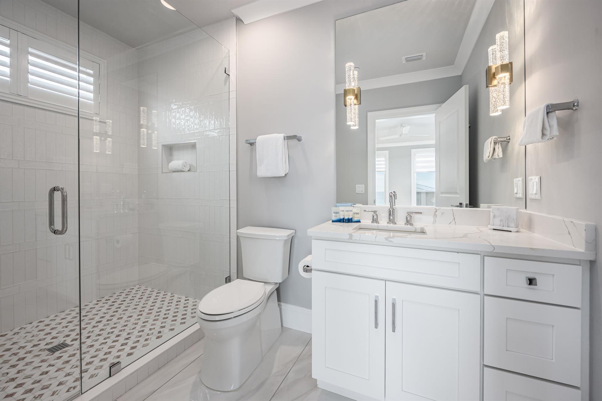 The Miami Suite bathroom 4th floor