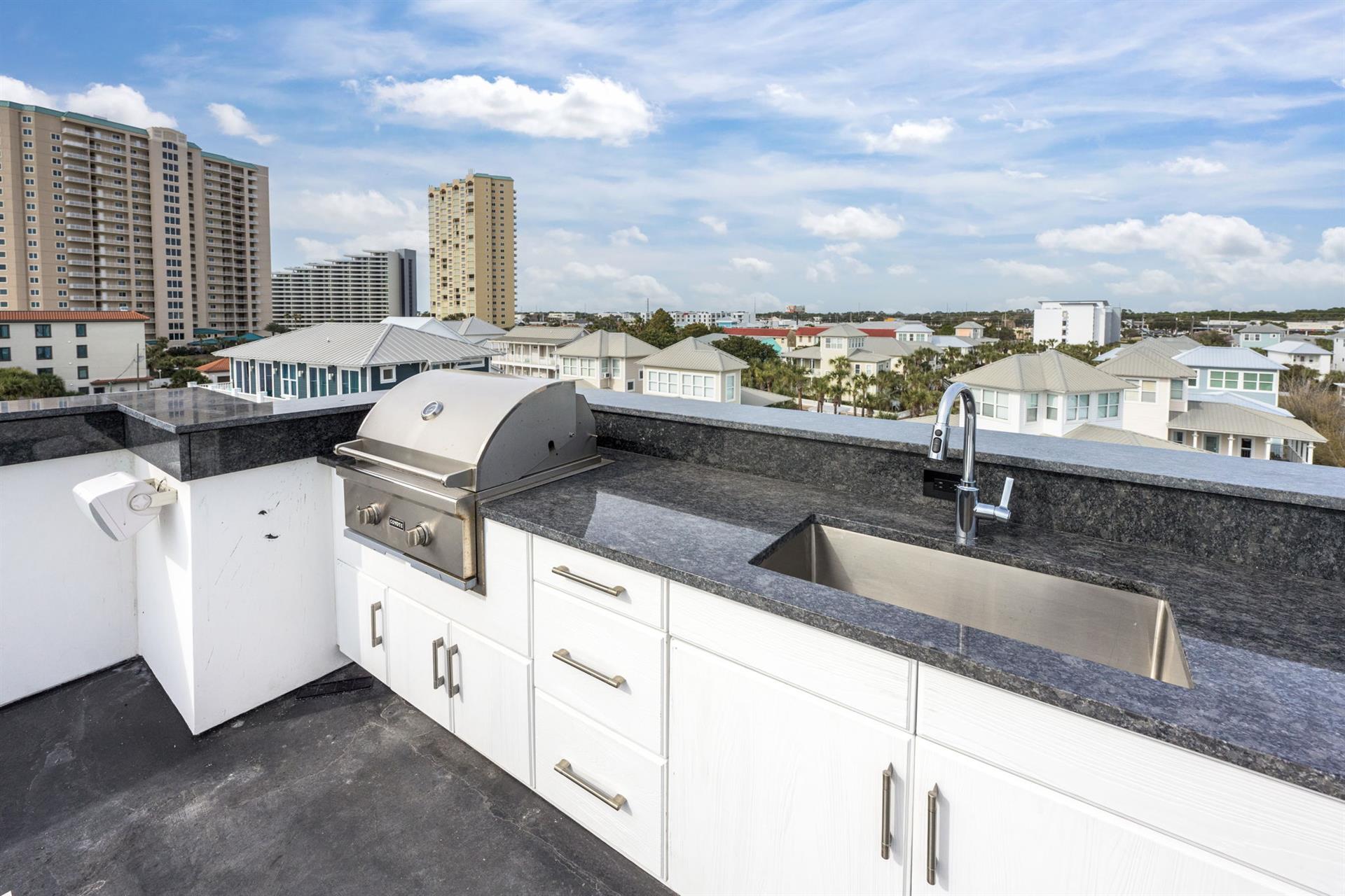 Rooftop kitchengrill area