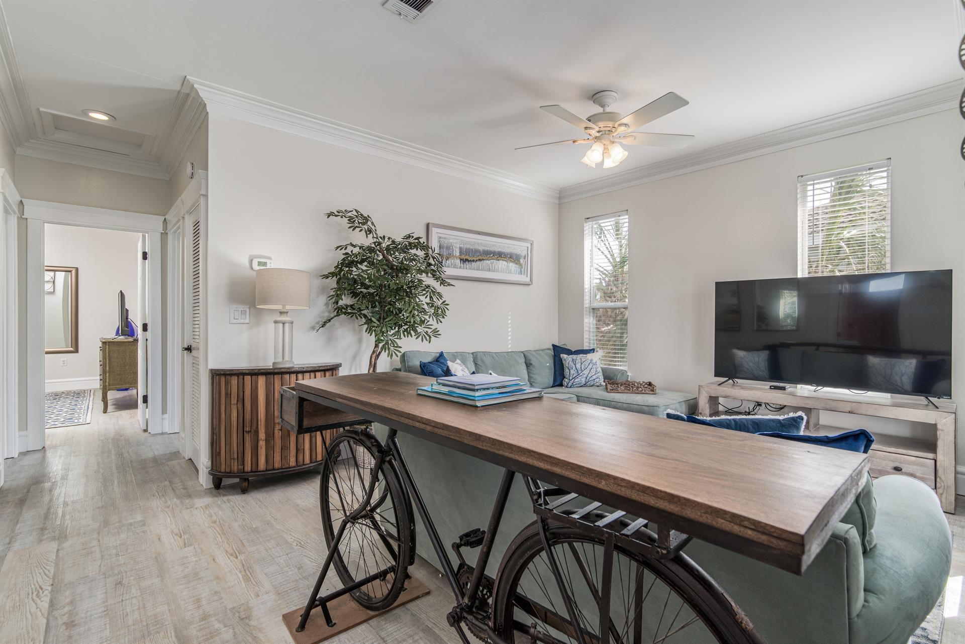 2nd floor living area