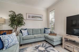 2nd floor living area