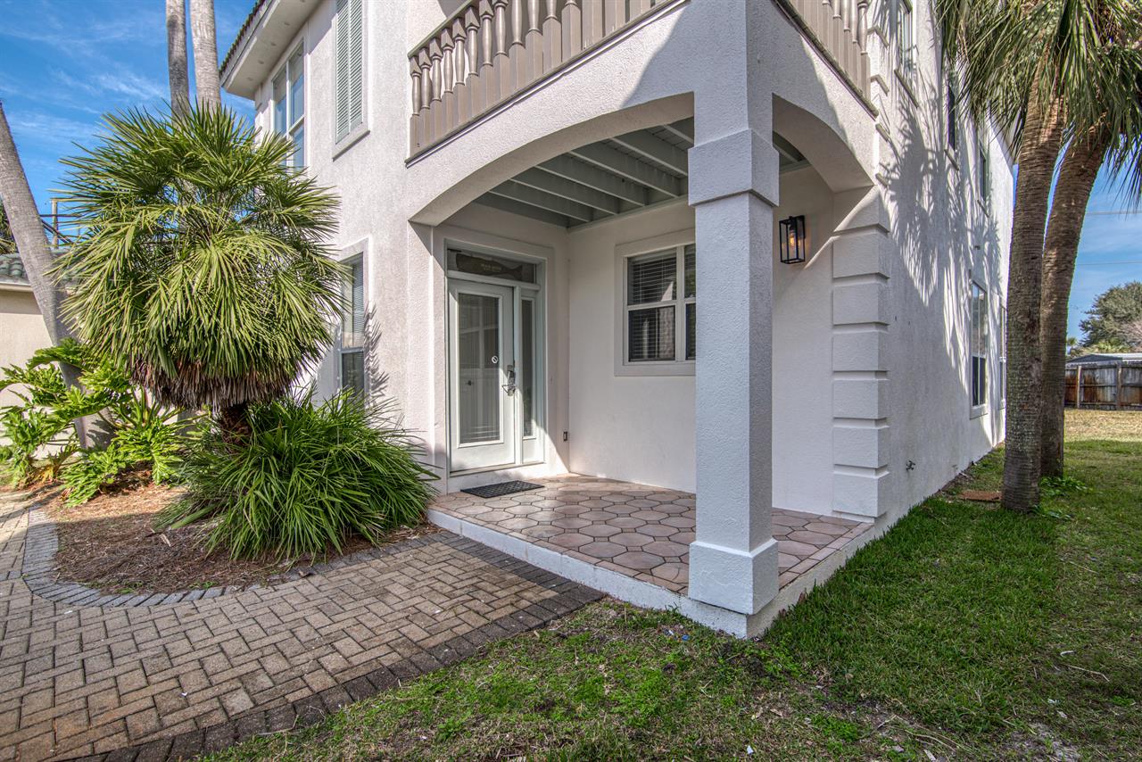 Entry to home