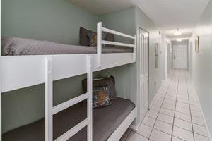 Hallway bunkbeds