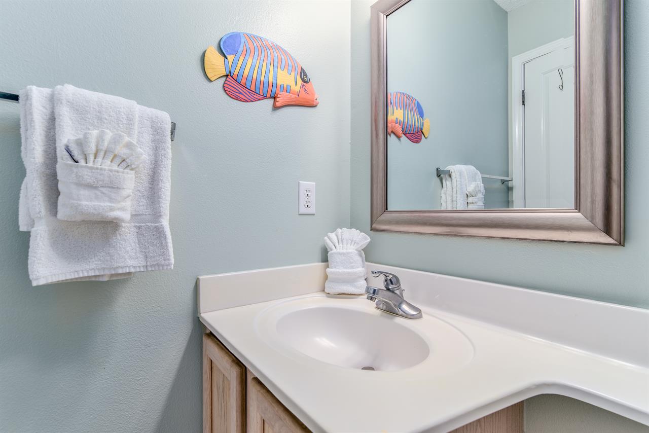 Bathroom vanity
