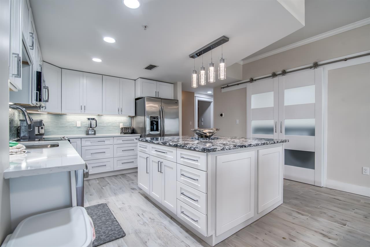 Kitchen Island