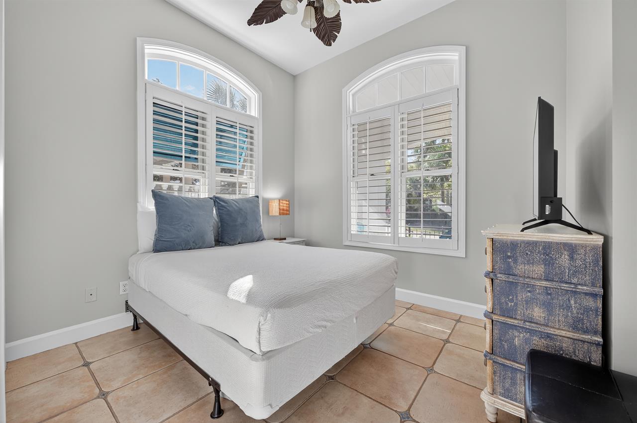 Guest room 1