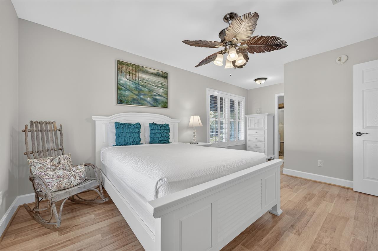Guest bedroom 3