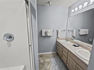 Bathroom 4
