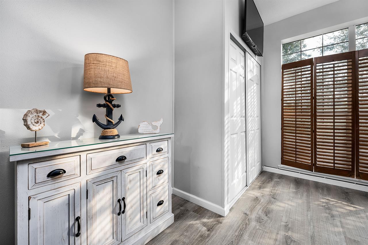 Guest bedroom 2