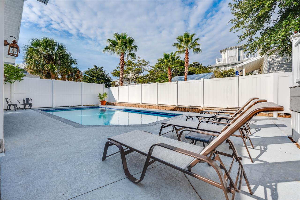 Pool area