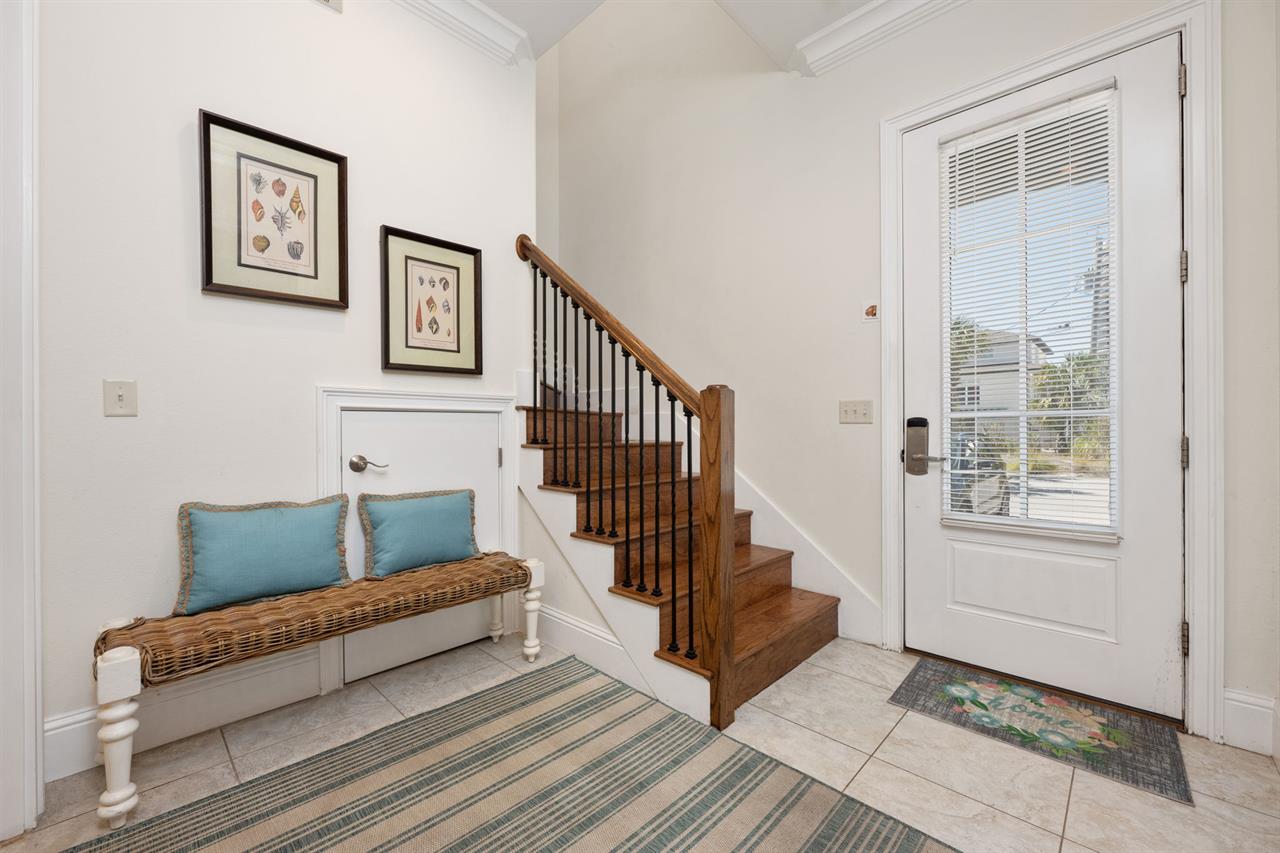 Entry way