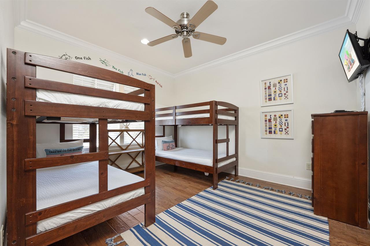 Guest bedroom 3