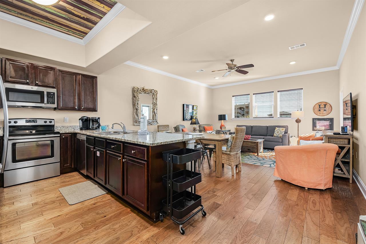 Kitchen area