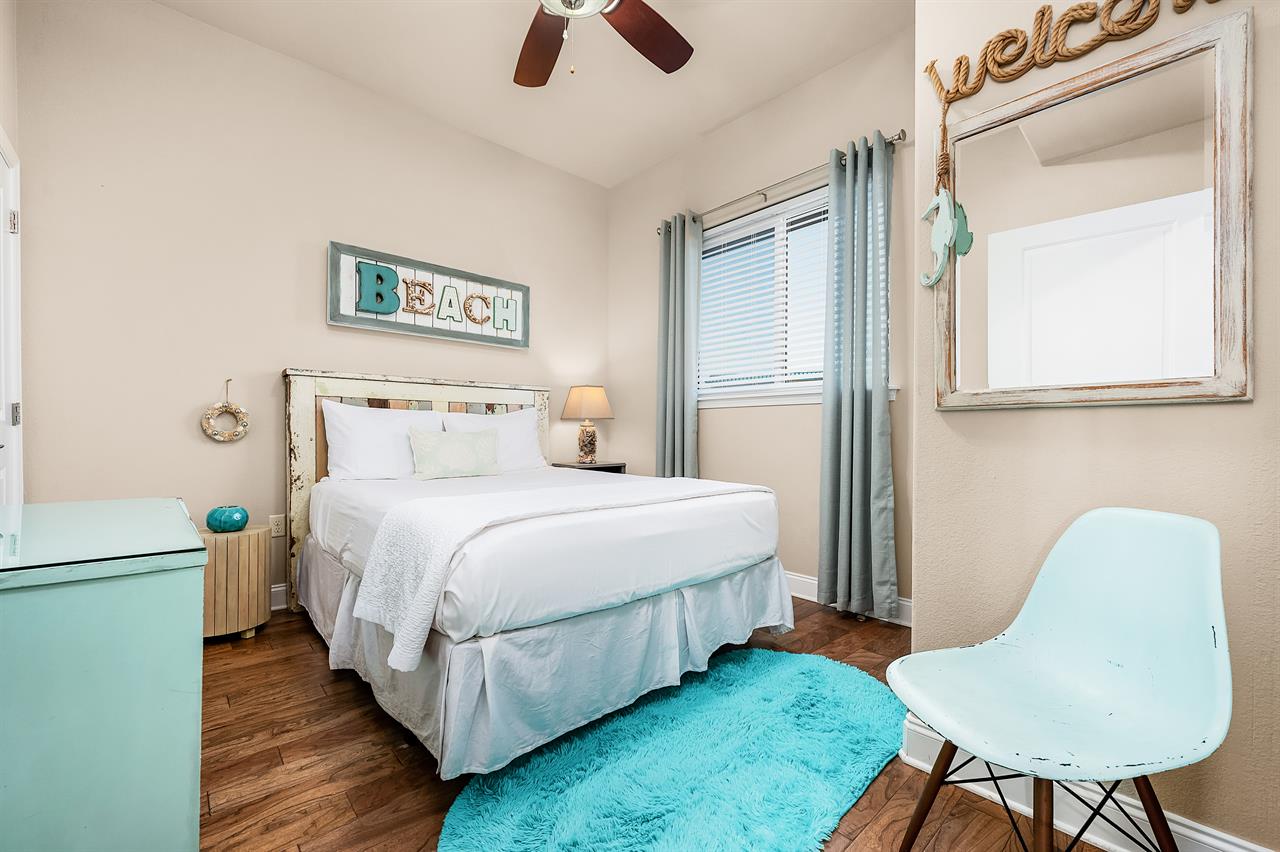 Guest bedroom 1