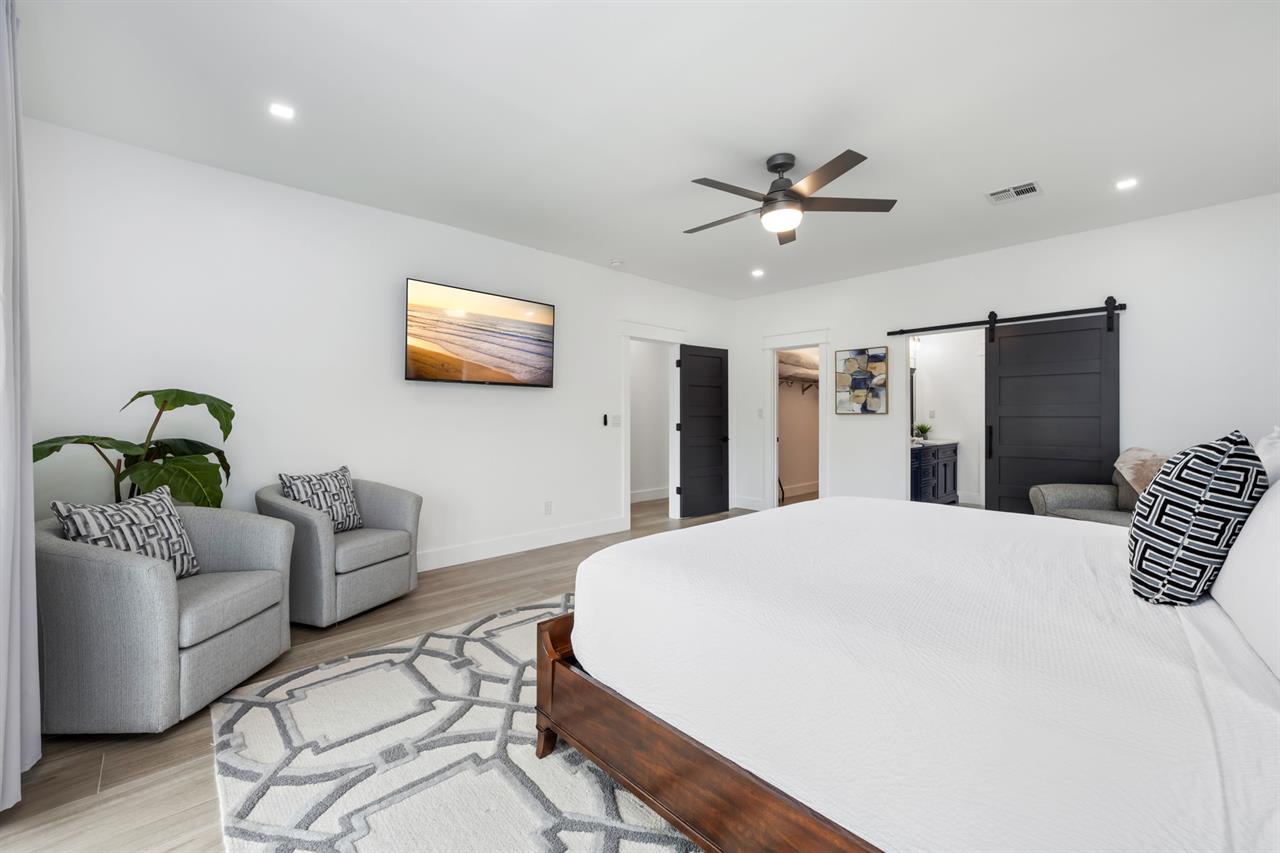 Master bedroom 1 2nd floor