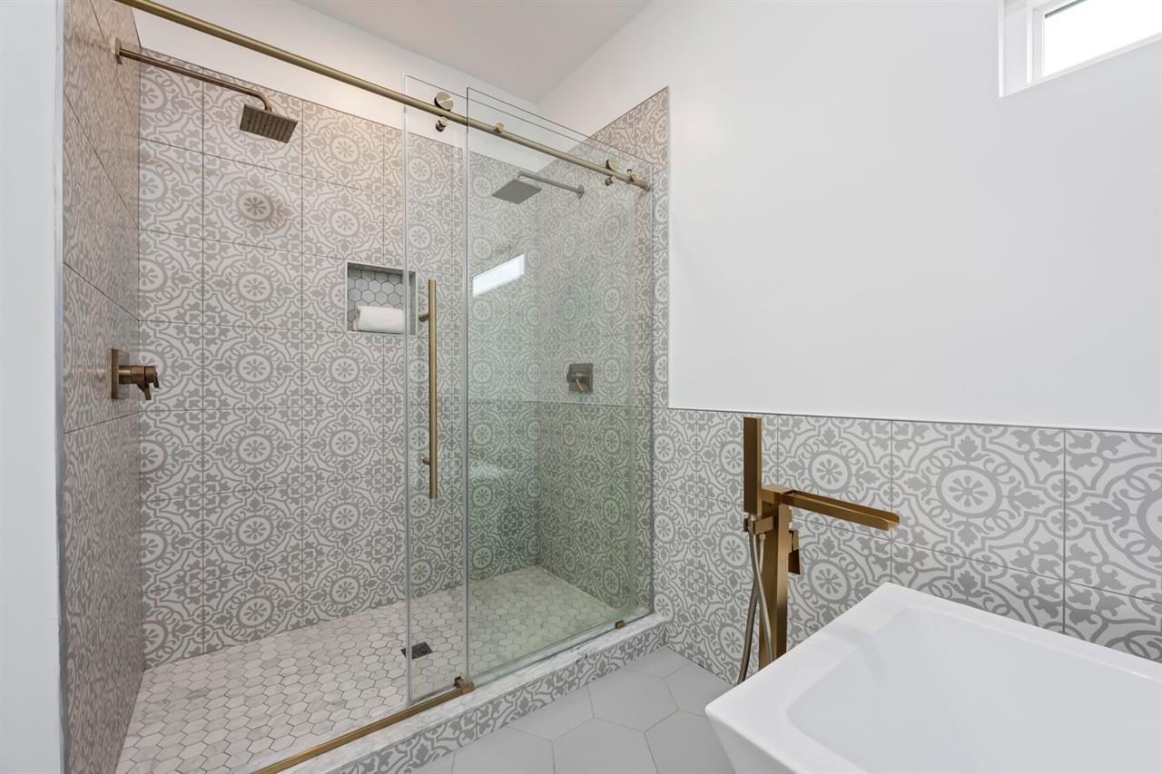 Master bathroom 1 2nd floor