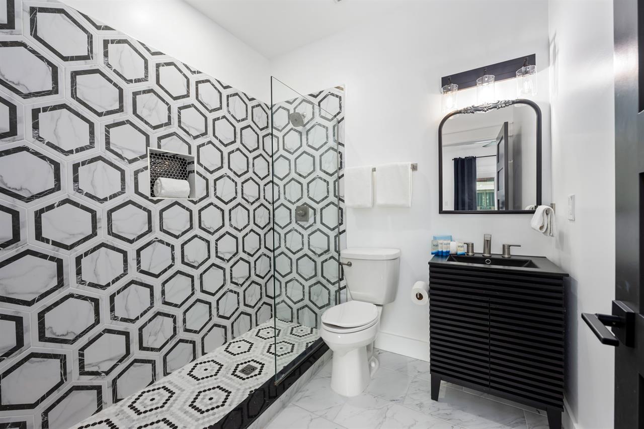 Master Bathroom 2 2nd floor