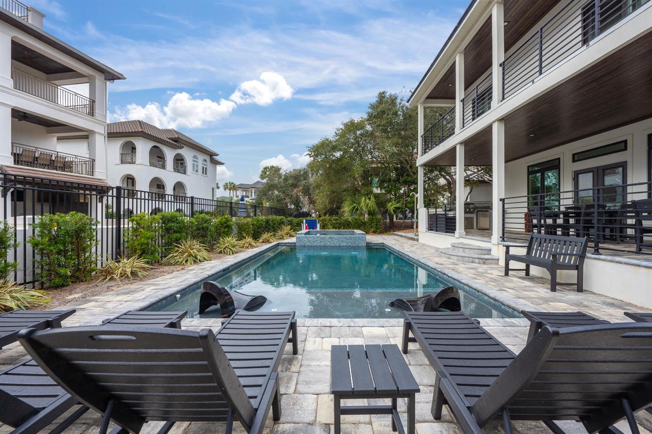 Pool area