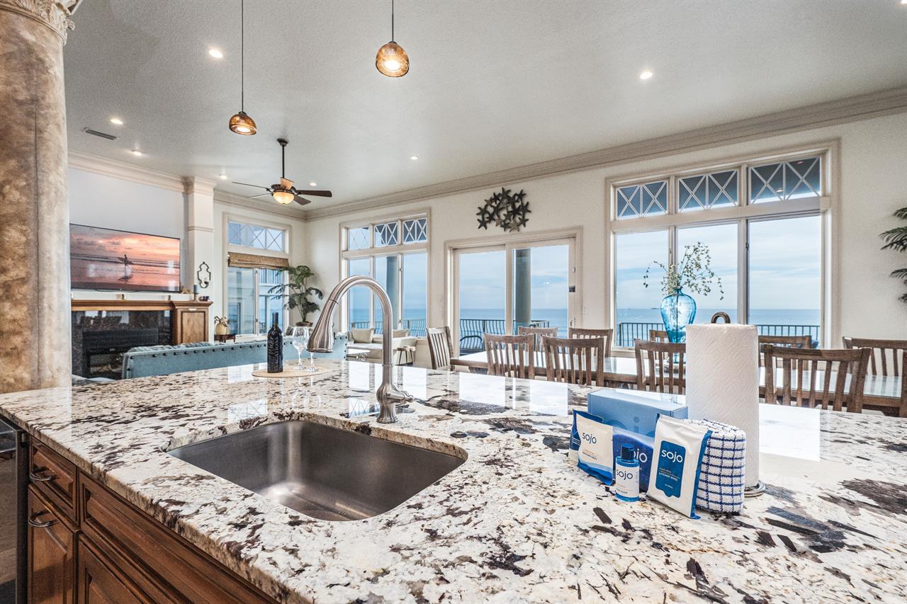 Kitchen area