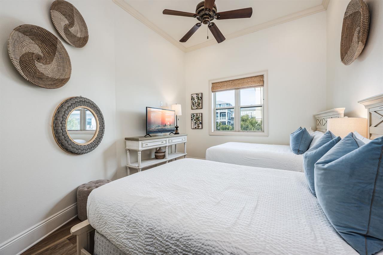 Guest bedroom main level