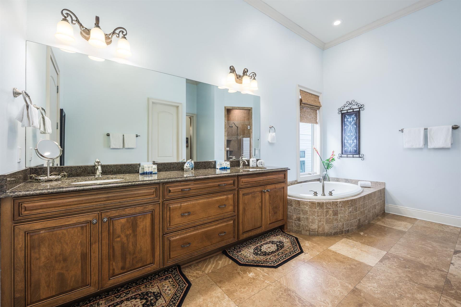Master bathroom 2 upper level