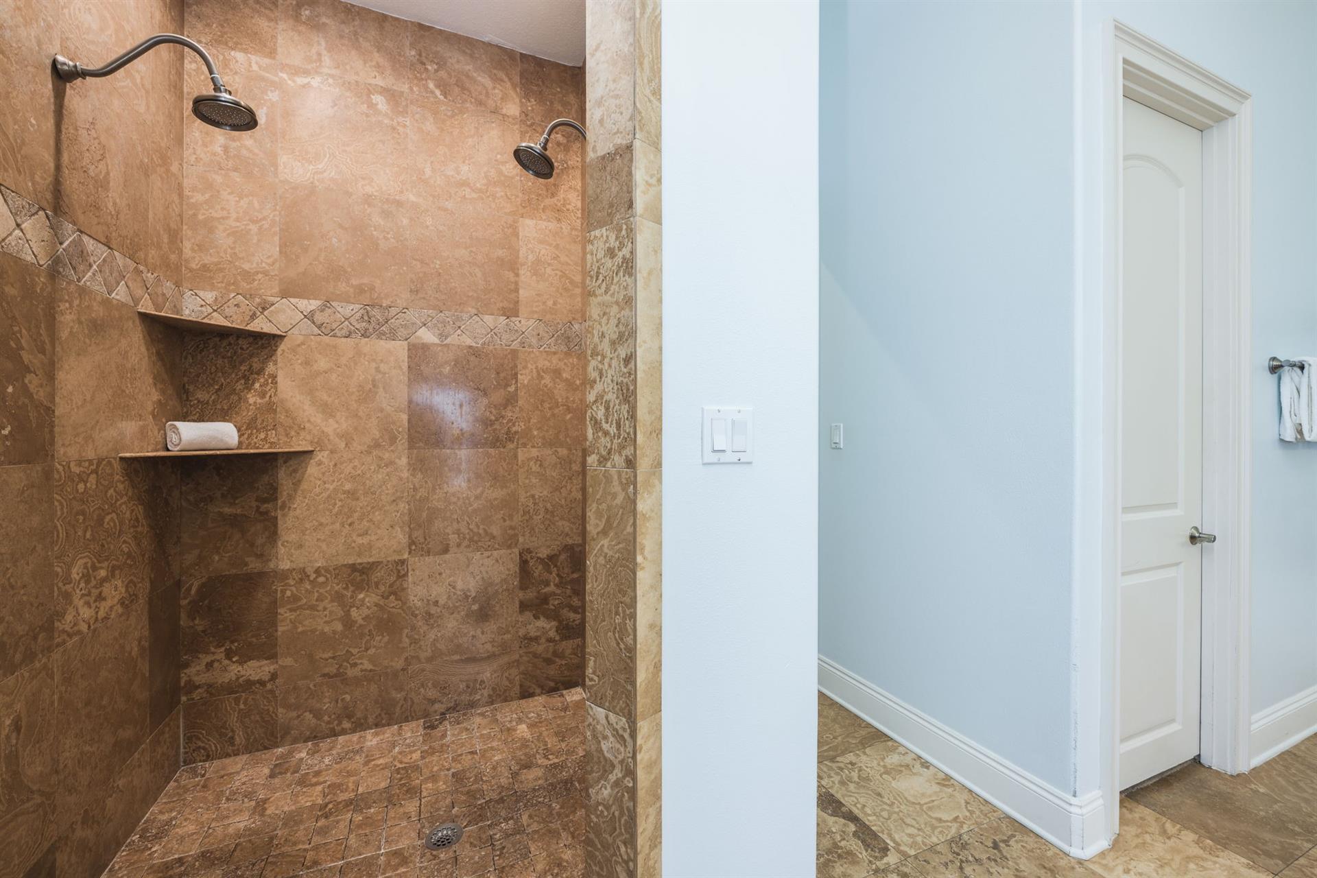 Master bathroom 2 upper level