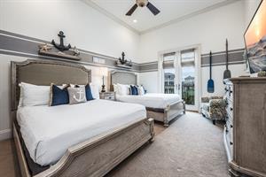 Master bedroom 4 upper level