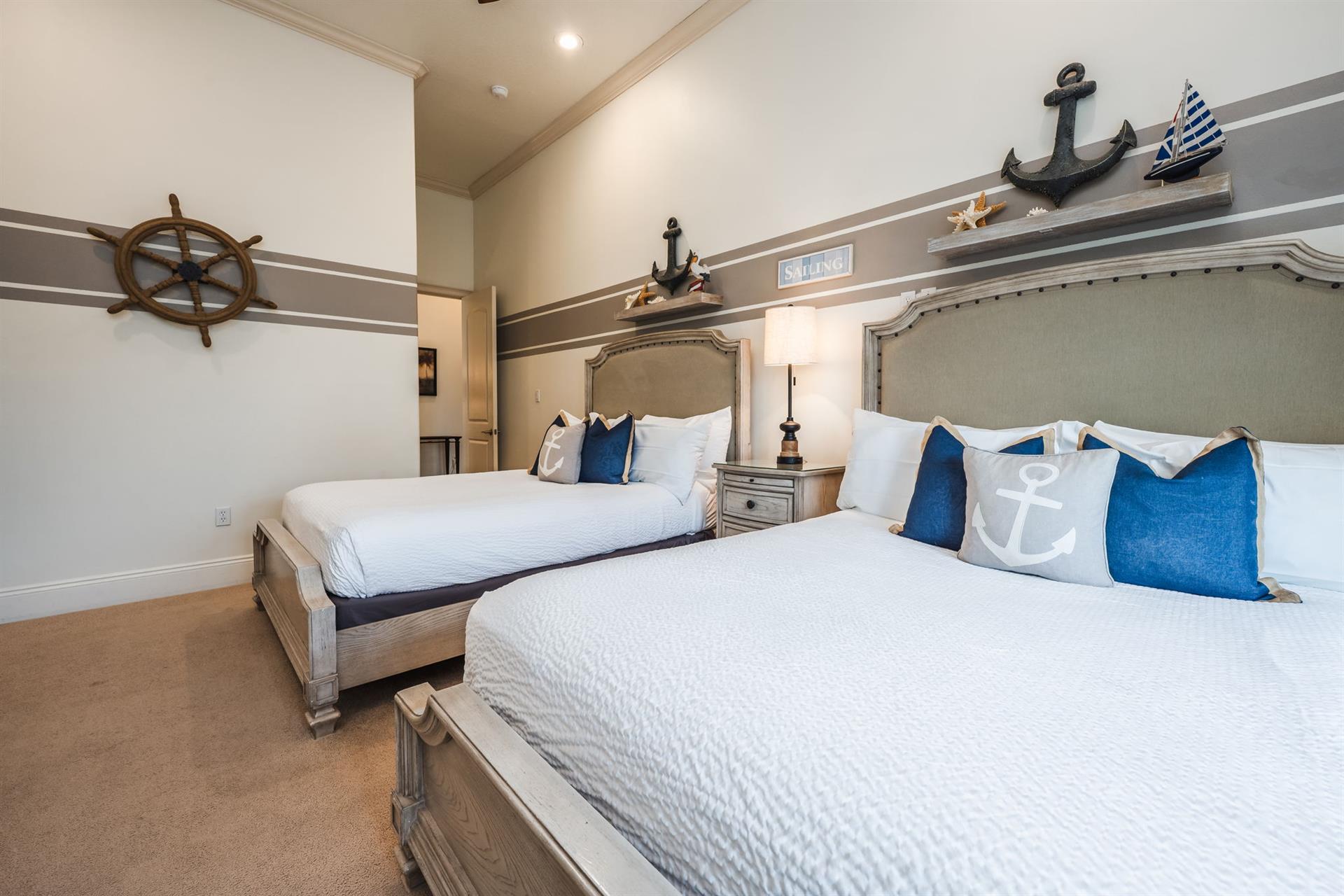 Master bedroom 4 upper level