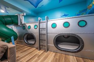 Kids underwater room lower level
