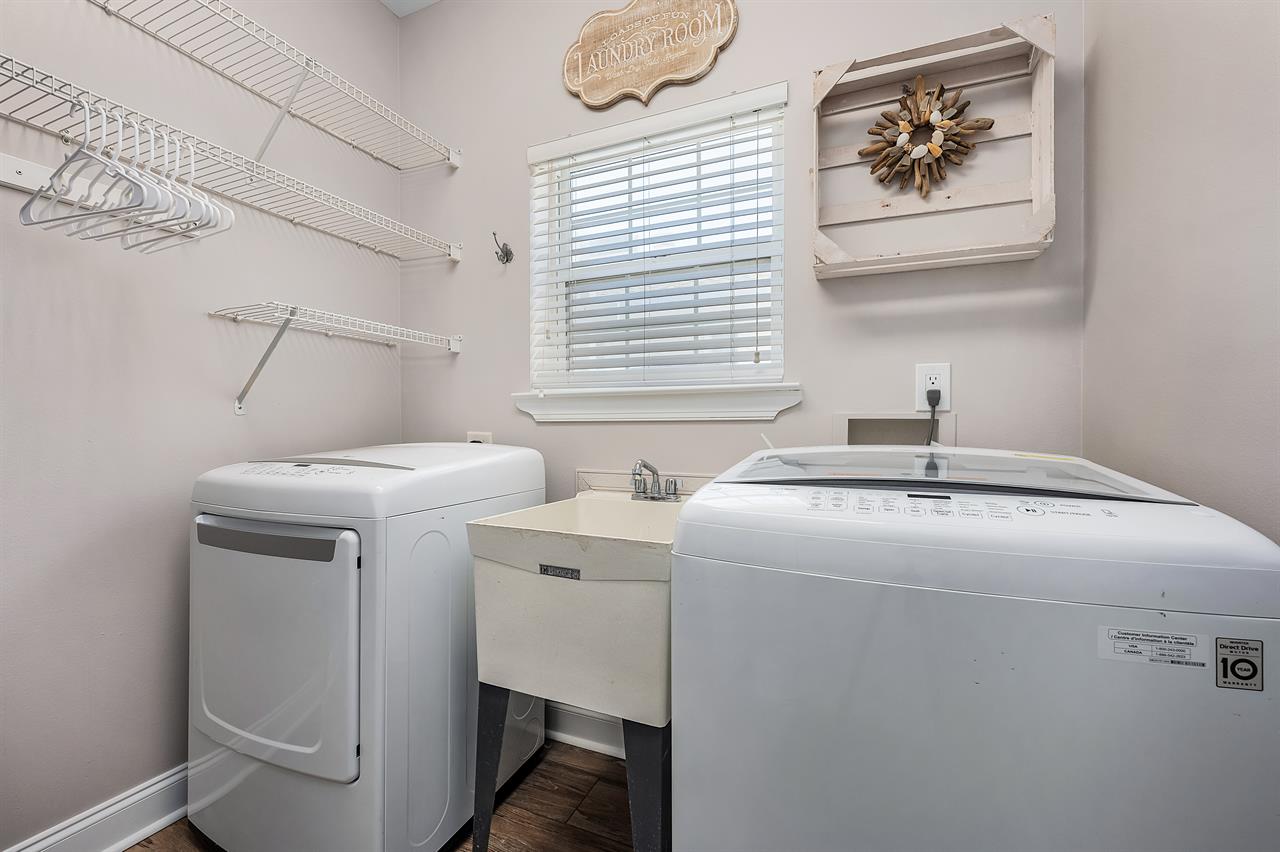 Laundry area 1st floor